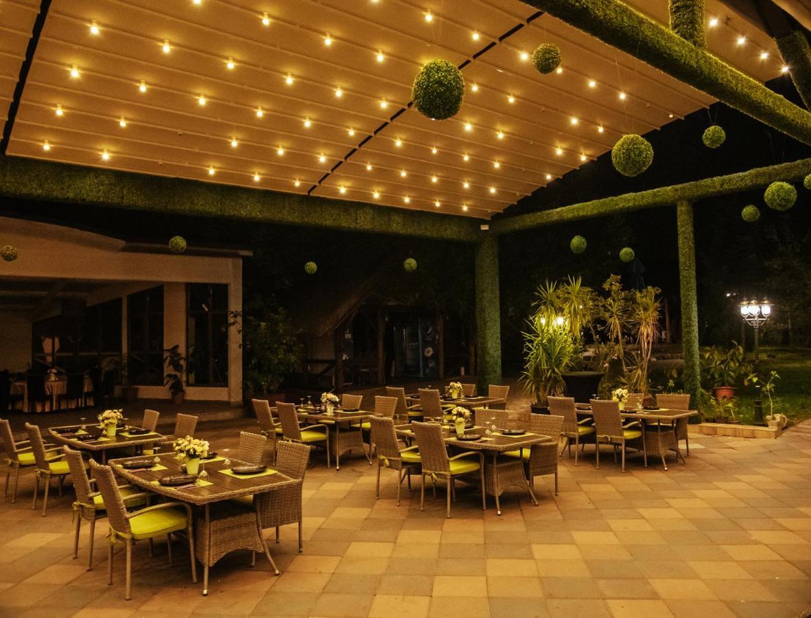 אלכסנדריה Hotel Restaurant Rustic מראה חיצוני תמונה