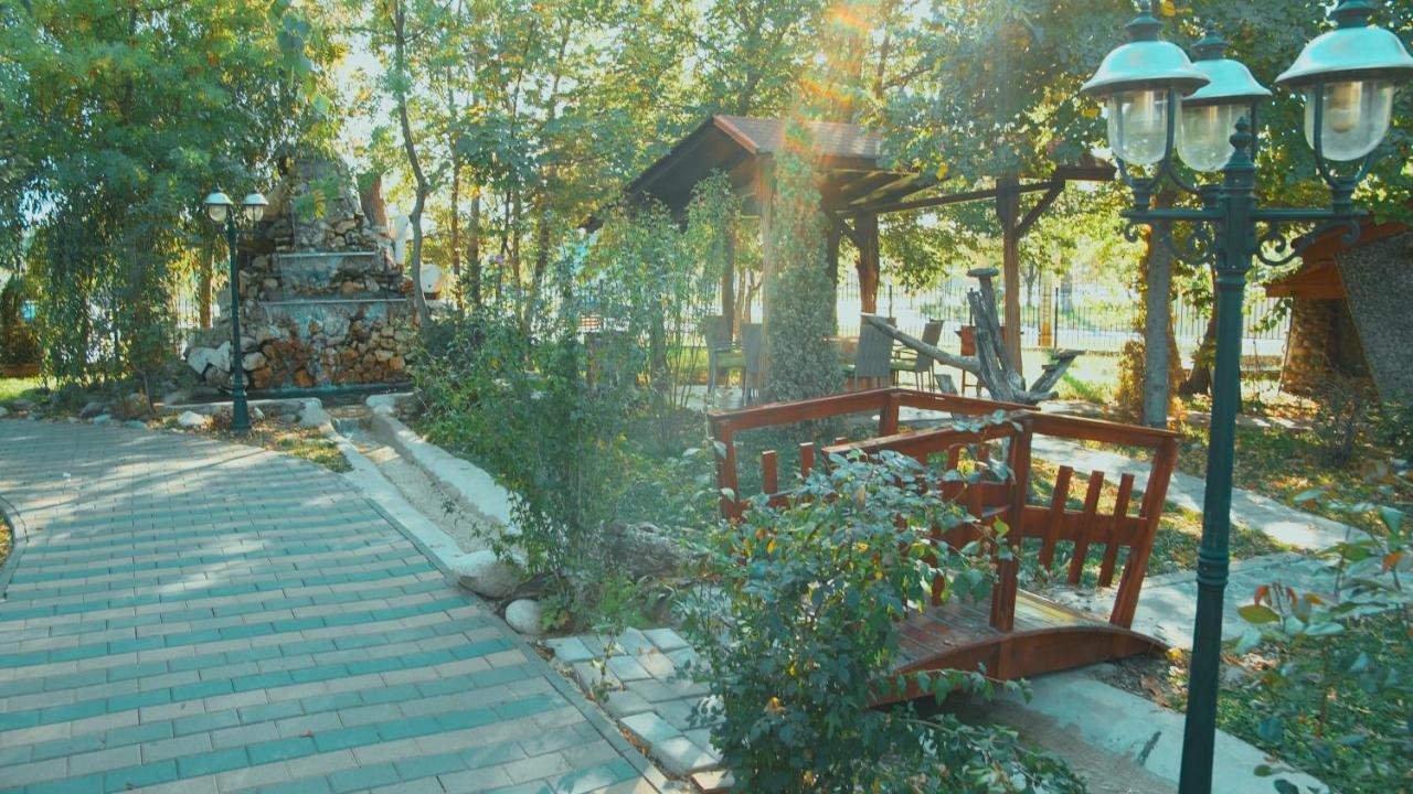 אלכסנדריה Hotel Restaurant Rustic מראה חיצוני תמונה